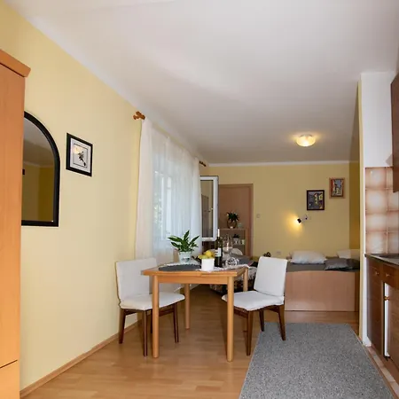 Egle Apartman